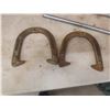 Image 3 : Horseshoe Game Set with Carrying Case