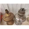 Image 3 : Oil Lamp Bases without Chimneys and Glass Insulators