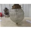Image 10 : Two Hanging Swag Lamps With Clear And Amber Glass And Vintage Lantern (Glass Broken)
