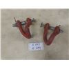 Image 1 : Two Twisted Clevis