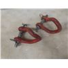 Image 2 : Two Twisted Clevis