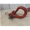 Image 3 : Two Twisted Clevis