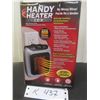 Image 1 : New Handy Heater Turbo 800 Wall Outlet Space Heater (800 Watts)
