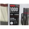 Image 2 : Coast Rechargeable Flashlight 1,000 Lumens