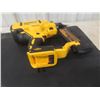 Image 6 : DeWalt 20V Cordless 18 Gauge Brad Nailer Battery and Charger