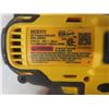 Image 11 : DeWalt 20V Cordless Tool Kit 1/4" Impact Driver, 1/2" Drill Driver, Reciprocating Saw, Two Batterie