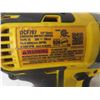 Image 3 : DeWalt 20V Cordless Tool Kit 1/4" Impact Driver, 1/2" Drill Driver, Reciprocating Saw, Two Batterie