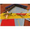 Image 5 : Vintage 1975 Lesney Matchbox Sky Busters Airport Play Case Die-Cast Vehicles and Planes