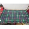Image 3 : Vintage Eaton’s All-Wool Throw Blanket, Made in England