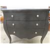 Image 4 : Three-Drawer Chest of Drawers, 31" x 36" x 16 1/2"