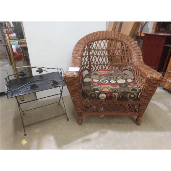 Wicker Style Chair Cushion and Wrought Iron Side Table, 23" x 21 1/2" x 15"