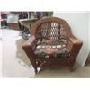 Image 3 : Wicker Style Chair Cushion and Wrought Iron Side Table, 23" x 21 1/2" x 15"