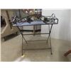 Image 8 : Wicker Style Chair Cushion and Wrought Iron Side Table, 23" x 21 1/2" x 15"
