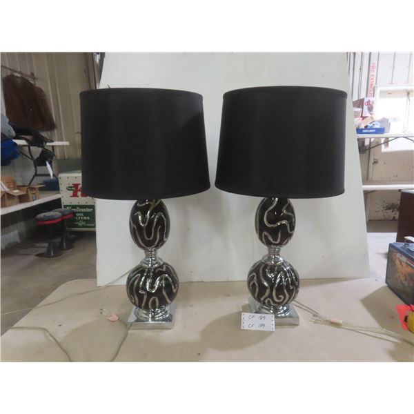 Two Table Lamps With Shades,
