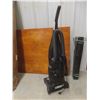 Image 4 : Bissell CleanView Helix Vacuum, 12 Amps