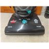 Image 5 : Bissell CleanView Helix Vacuum, 12 Amps