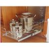 Image 2 : 15-Inch Chrome Wire Basket New or Store Return