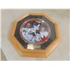 Image 2 : Team Canada 1972 Collector Plate and Jonathan Toews Figure