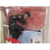 Image 7 : Team Canada 1972 Collector Plate and Jonathan Toews Figure
