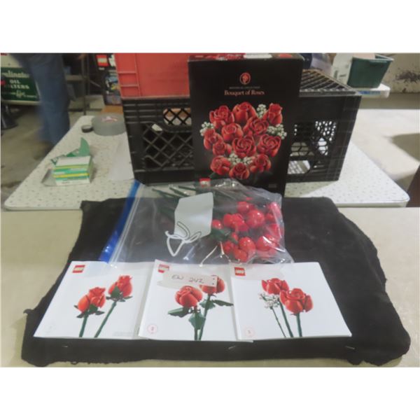 Used LEGO Bouquet of Roses Set, May Be Incomplete