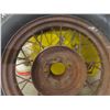Image 6 : 1930 Ford Model A Tire