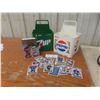 Image 1 : Two Plastic Four-Pack Carriers and O-Pee-Chee Hockey Cards