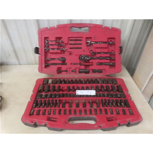 Stanley Socket Set 1/4" and 1/2" Ratchets, Extensions, Wrenches, Driver Bits, SAE and Metric