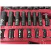 Image 8 : Stanley Socket Set 1/4" and 1/2" Ratchets, Extensions, Wrenches, Driver Bits, SAE and Metric