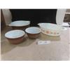 Image 1 : Four Pieces of Pyrex Including Two Mixing Bowls and Two Casserole Dishes