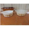 Image 4 : Eight Pieces of Pyrex Including Mixing Bowls and Casserole Dishes