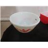 Image 3 : Seven Pyrex Refrigerator Dishes and Friendship Mixing Bowl
