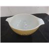 Image 8 : Five Pieces of Pyrex Including Three Mixing Bowls and Two Casserole Dishes