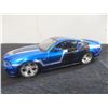 Image 16 : Two 1/24 Scale Die-Cast Cars Including 1965 Mustang and 2011 Mustang