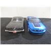 Image 2 : Two 1/24 Scale Die-Cast Cars Including 1965 Mustang and 2011 Mustang