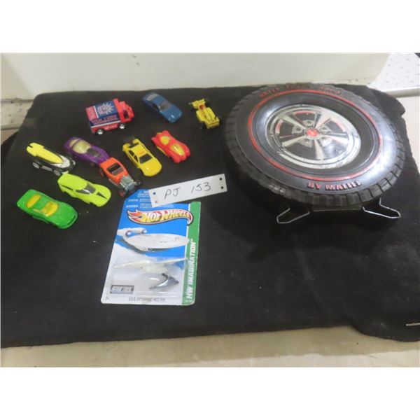 Hot Wheels Rally Case Ten Hot Wheels Cars and One Matchbox Die-Cast Vehicle