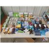 Image 1 : Assorted Light Bulbs: LED, Halogen, Coloured Incandescent, Outdoor, and More