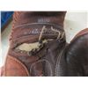 Image 5 : Set of Antique Wood Shaft Golf Clubs With Bag and Boxing Gloves