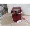 Image 1 : Frigidaire Electric Ice Maker