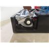 Image 3 : Vintage Underwood Model 2320 Typewriter With Case