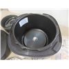 Image 4 : Pampered Chef Multi-Deluxe Pressure Cooker