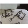 Image 2 : Ten Conibear Animal Traps And Blackwoods Crate