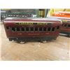 Image 6 : Vintage Lionel O-Gauge Model Train Set and Accessories