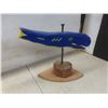 Image 7 : Hand Carved Puffin on a Painted Float and Whale Sculpture