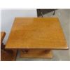 Image 6 : Two Side Tables With Chunky Turned Legs