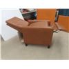 Image 6 : Leather-Style Reclining Chair