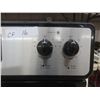 Image 2 : Frigidaire Electric Range