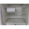 Image 22 : White Westinghouse Two-Door Refrigerator 