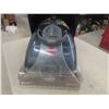 Image 4 : Bissell ProHeat Triple Clean Floor Finishing Machine, Model 1383C