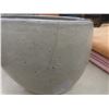 Image 5 : Two Ceramic Planters, Smaller Planter Has Crack