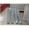 Image 4 : Laundry Room Sink With Four Steel Legs